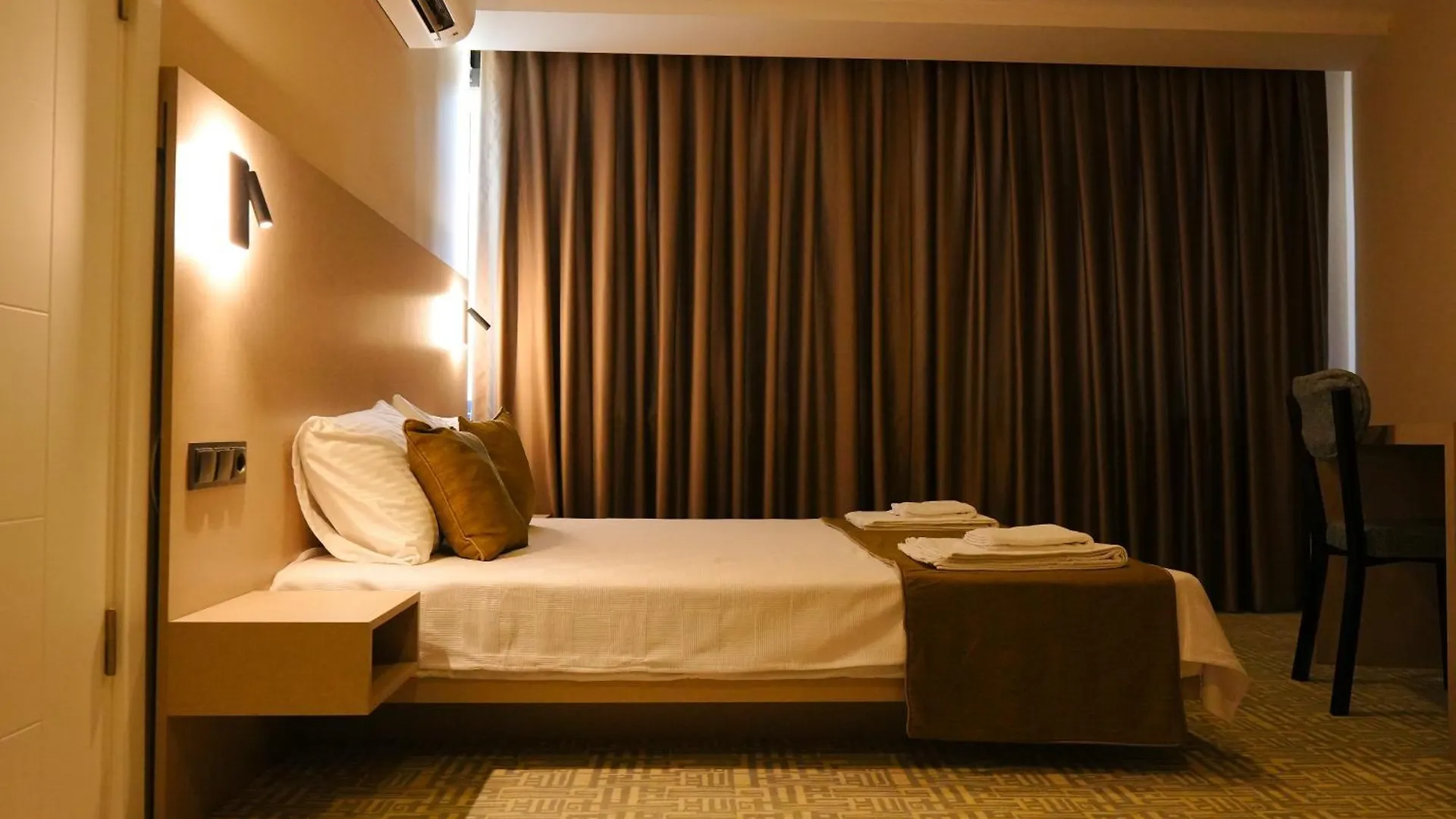 Bonnie City Hotel Antalya