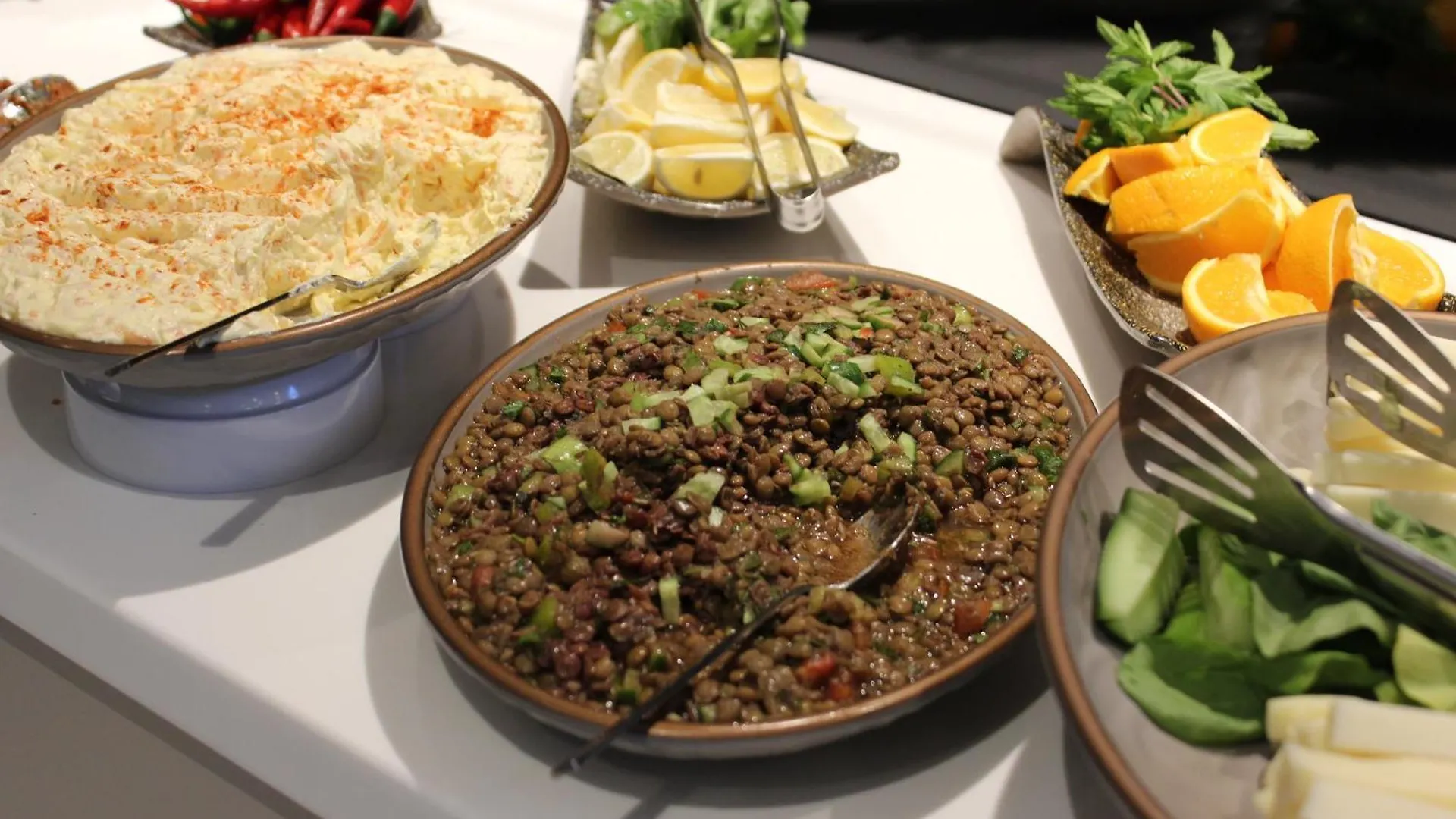 Bonnie City Hotel أنطاليا