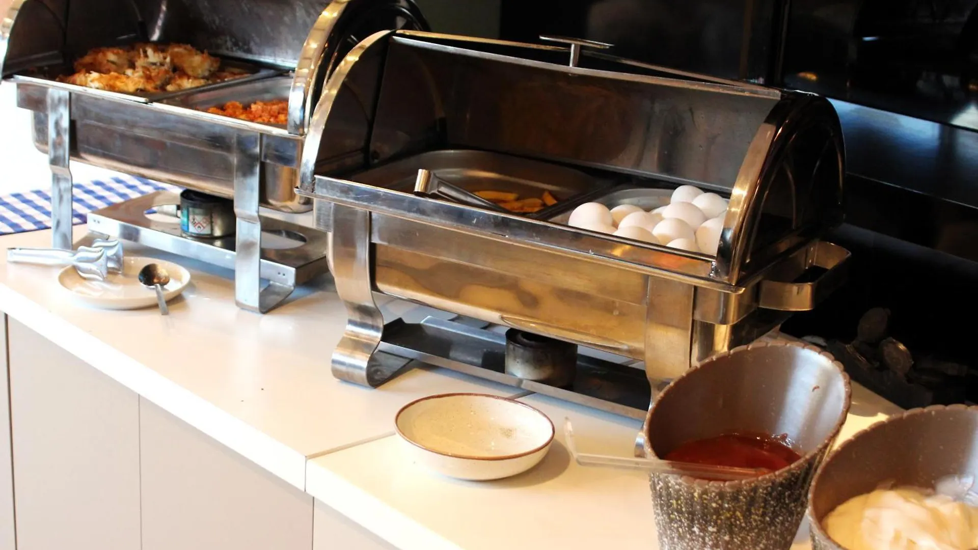 Bonnie City Hotel أنطاليا