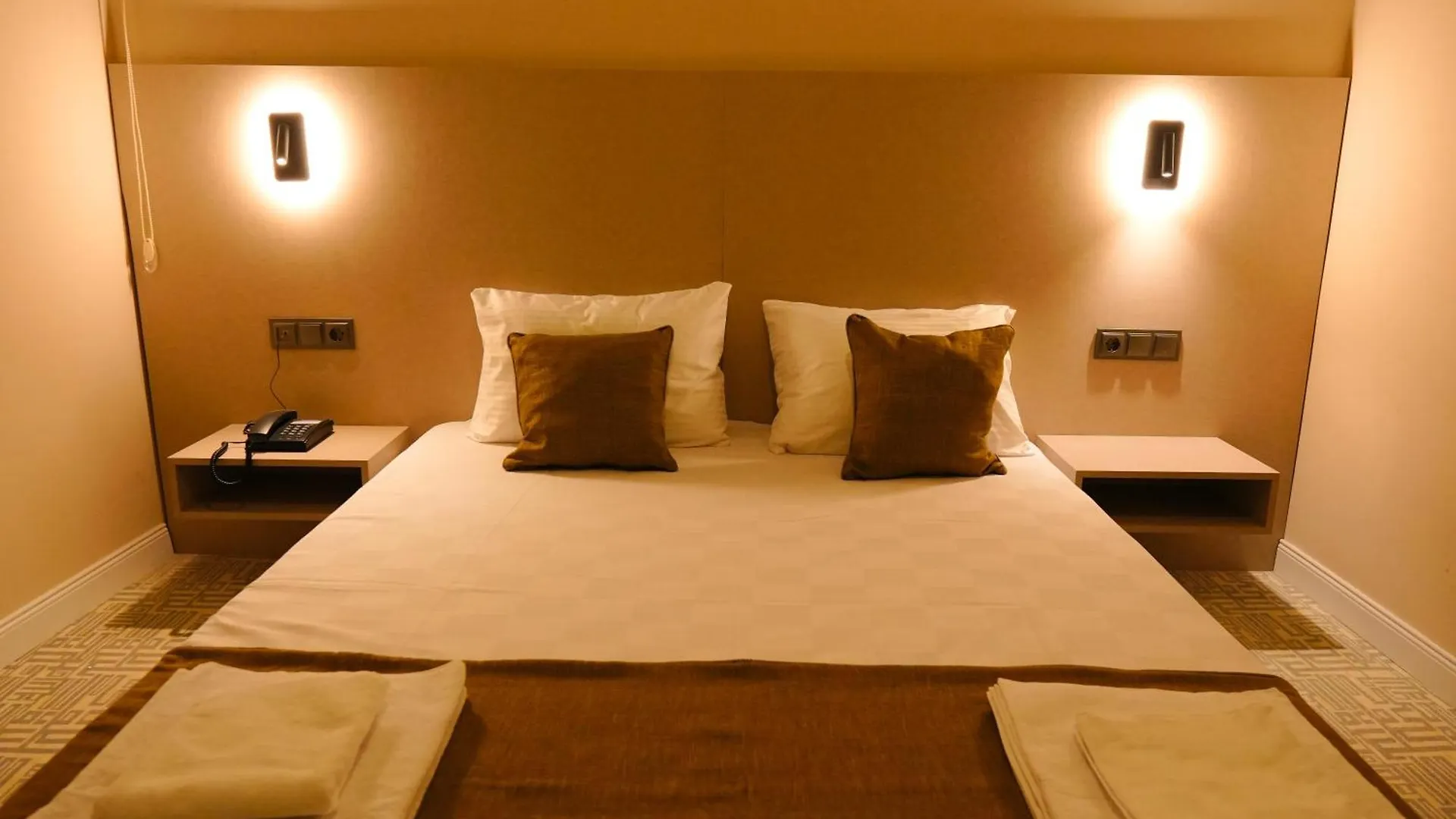 Bonnie City Hotel Antalya